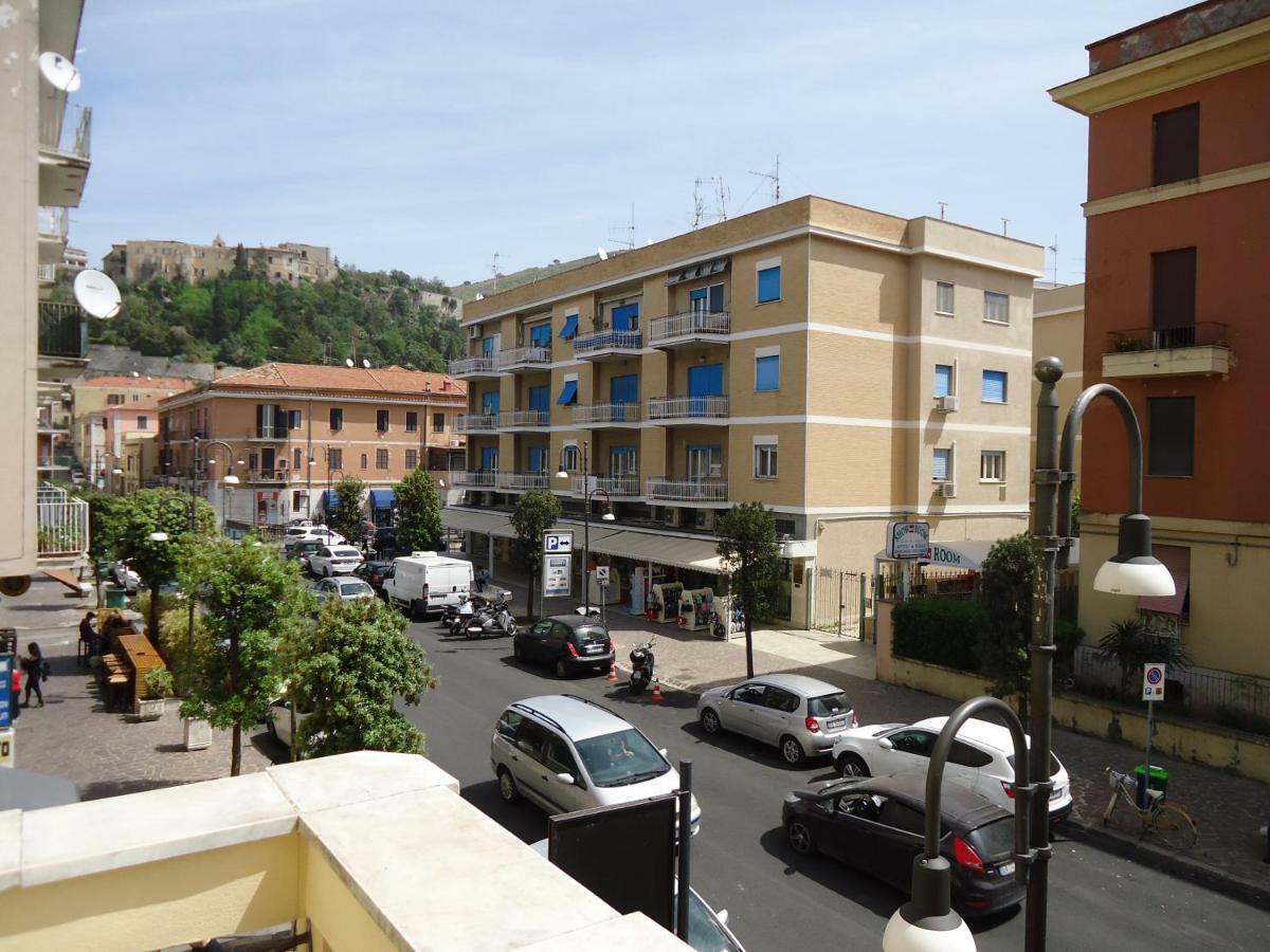 Vittoria Home 44 Terracina Exterior photo